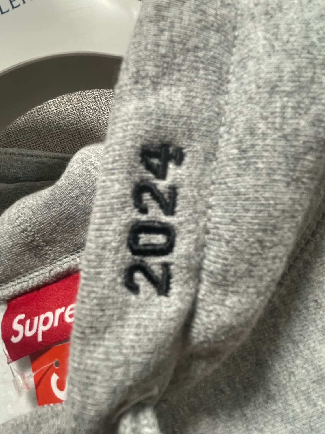 슈프림 컬리지에이트 후드티 상품이미지3