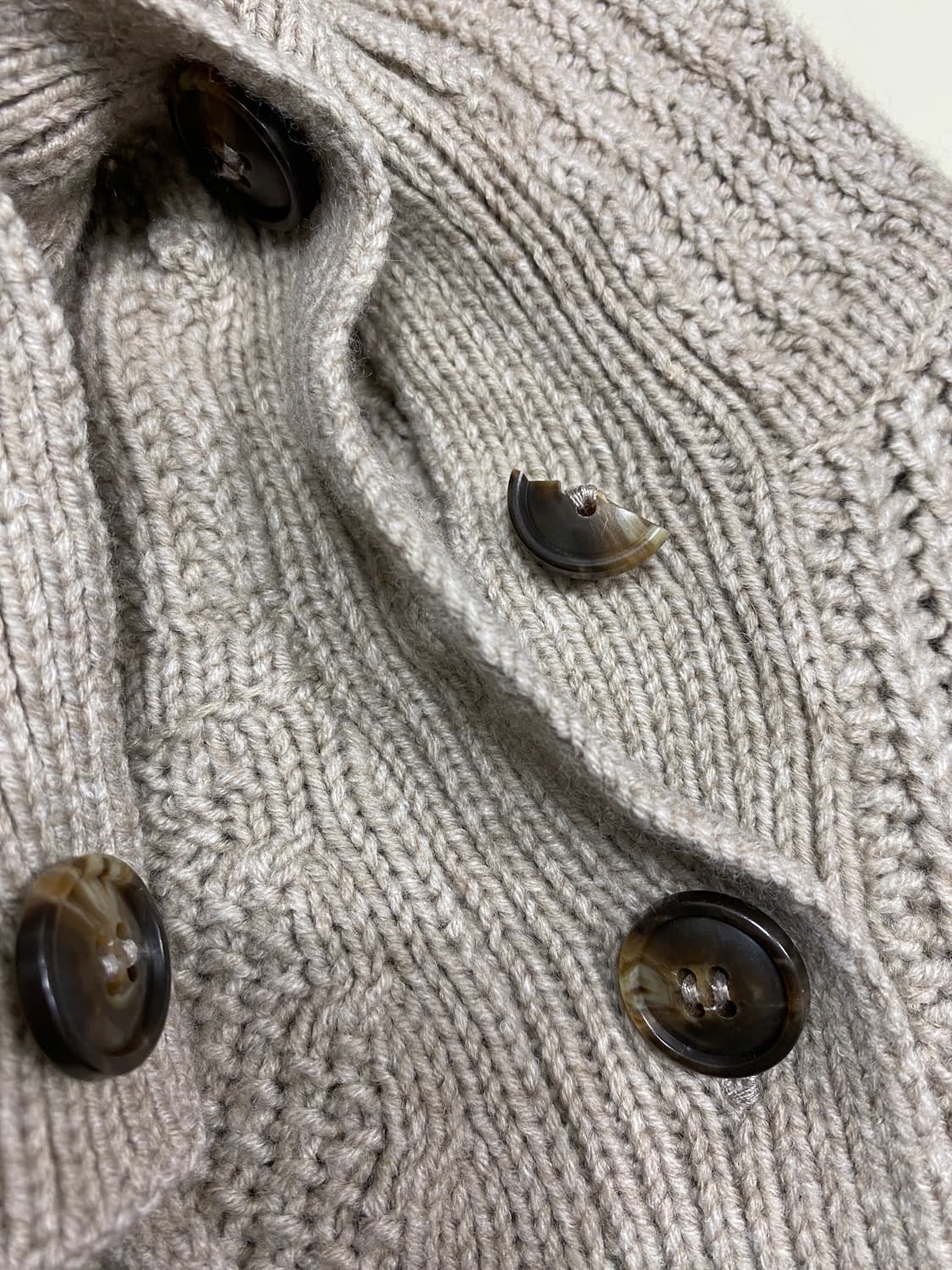 [KUMIKYOKU] 쿠미쿄쿠 사와코 라떼갸루 챠콜브라운 케이프 상품이미지9