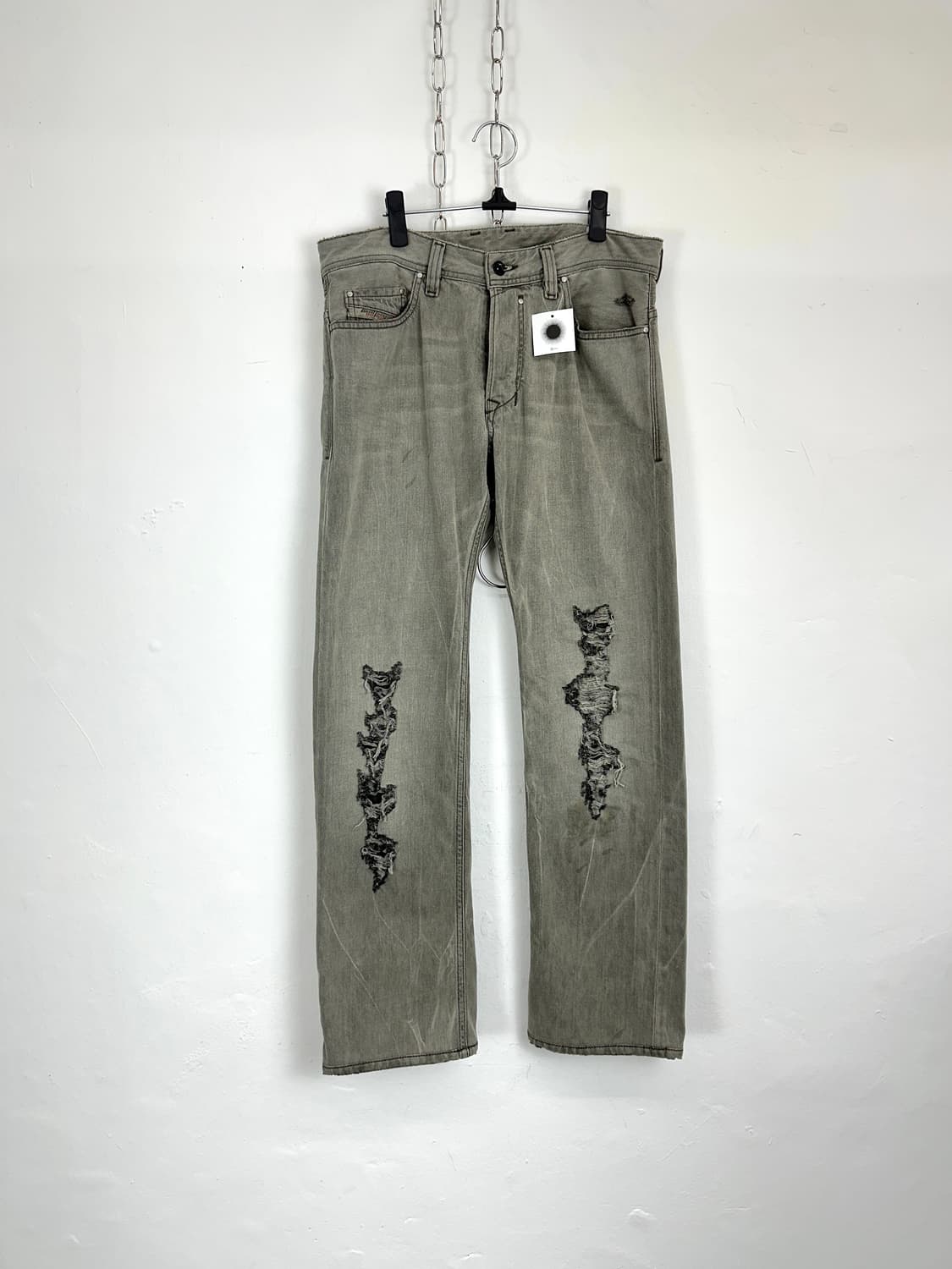 Diesel Safado Distressed Gray Denim 상품이미지4