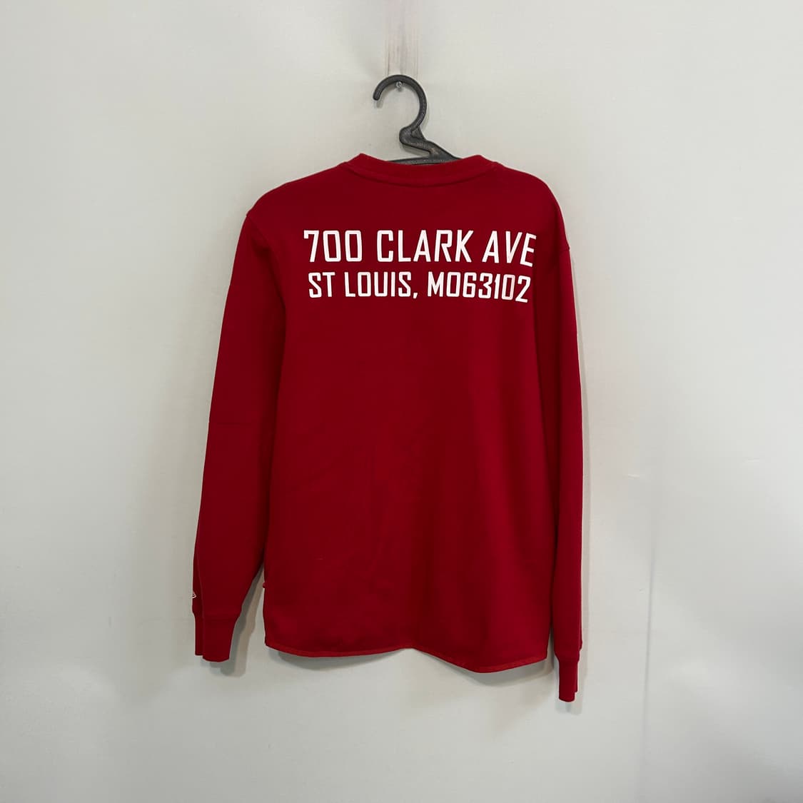 뉴에라 레드 암포켓 맨투맨 티셔츠 S 상품이미지3