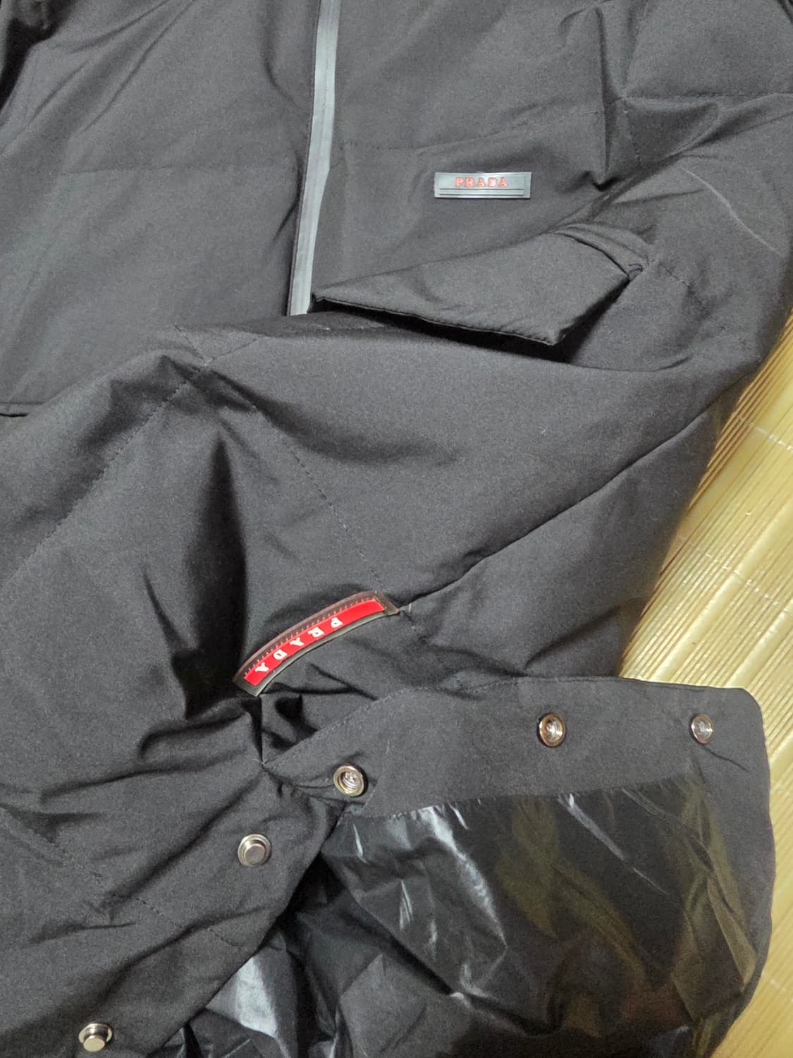 프라다롱패딩 XL 상품이미지4