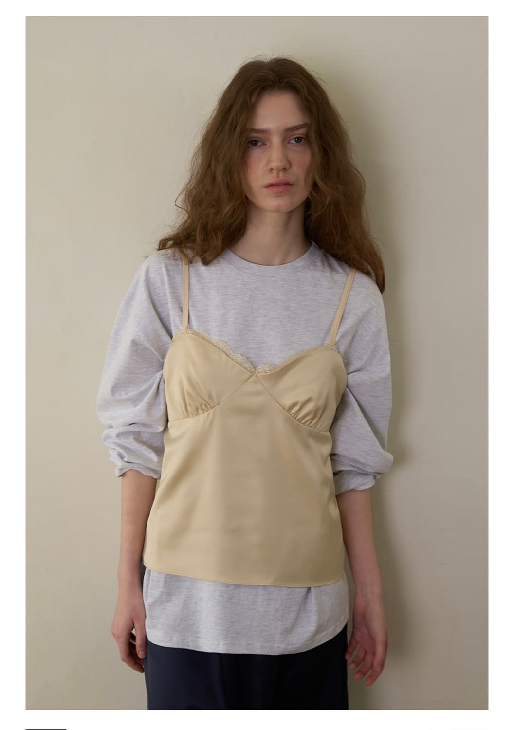 위드아웃썸머 세틴 스커트 + 탑 세트 상품이미지1