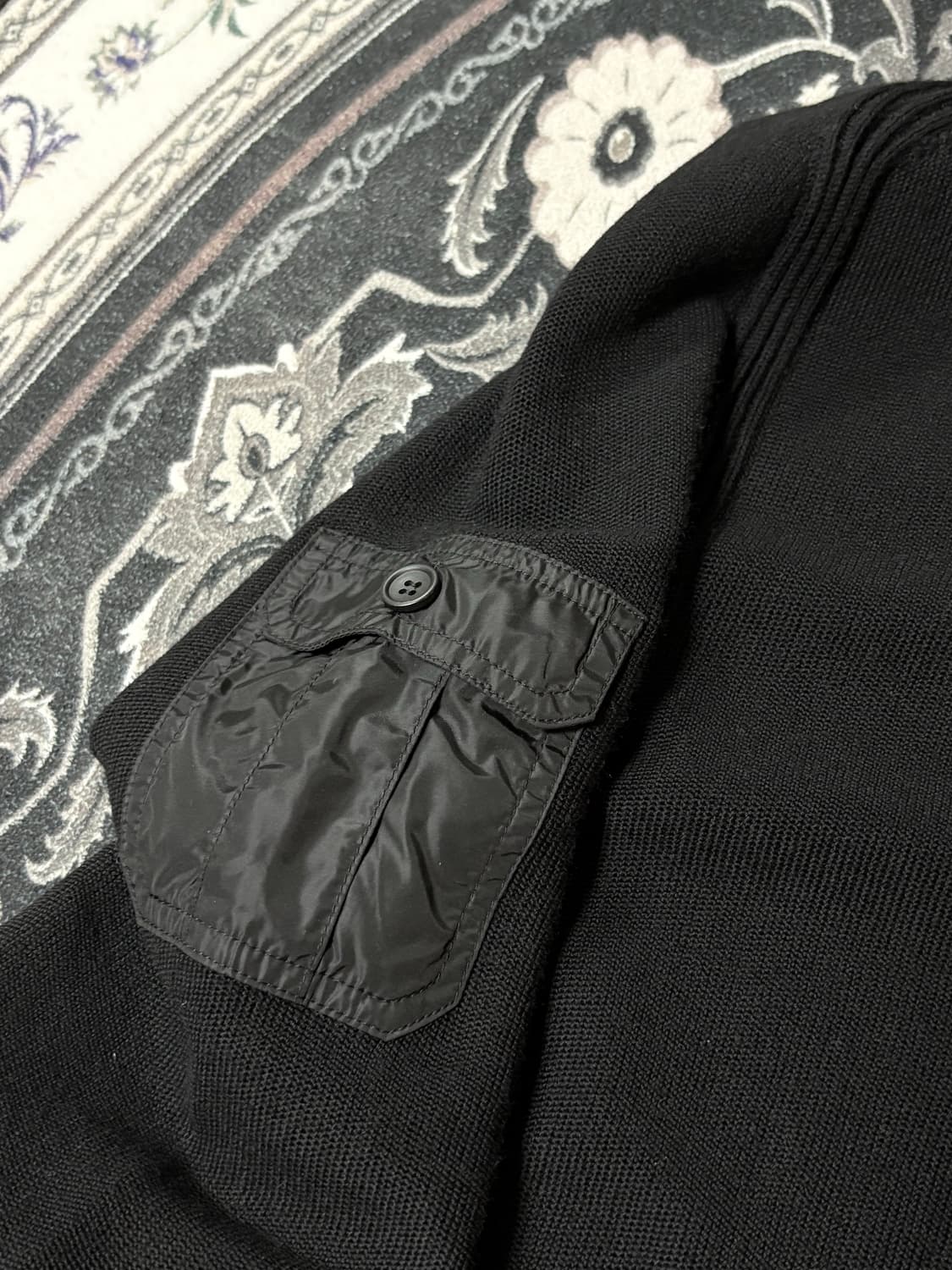 캐나다 구스 남자 블랙 니트 m size 상품이미지2