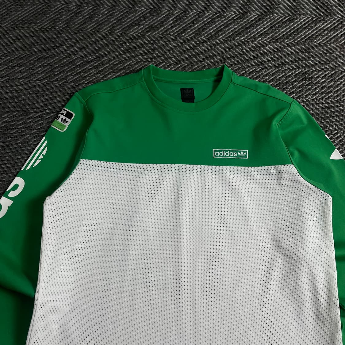 아디다스 올드스쿨 스펠로고 메쉬 트레이닝 탑o 3939 상품이미지4