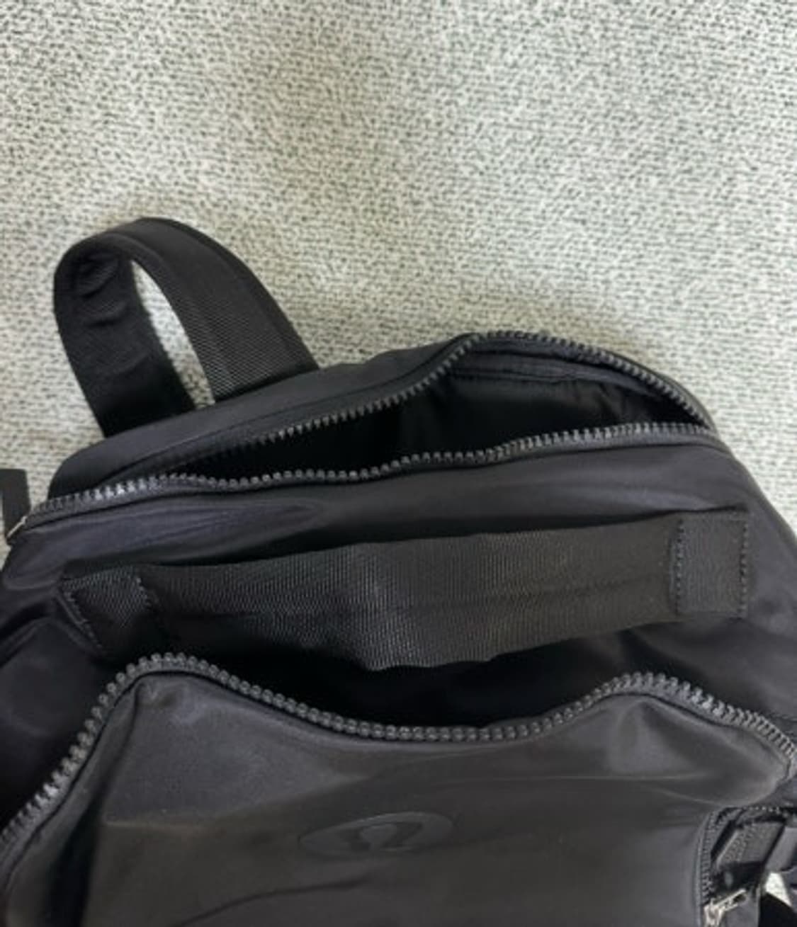 새상품)룰루레몬 뉴크루 백팩 블랙 22L 상품이미지4