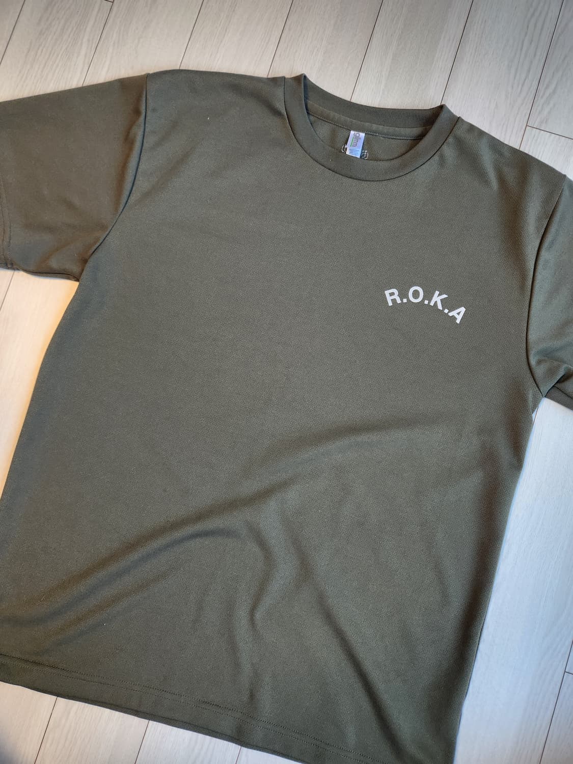 글리머 ROKA 카키색 반팔티 에어쿨링 드라이 기능성 쿨링 사이즈100  상품이미지1
