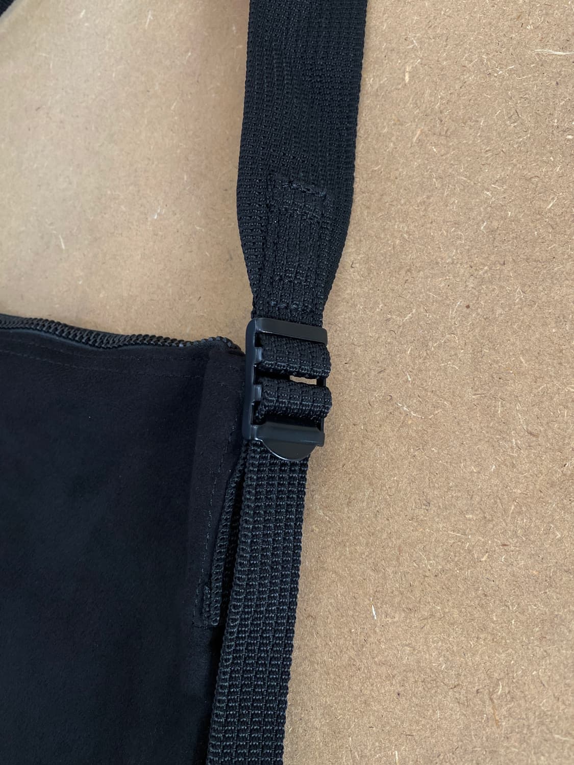 노스페이스 퍼플라벨 스웨이드 숄더 백 상품이미지4