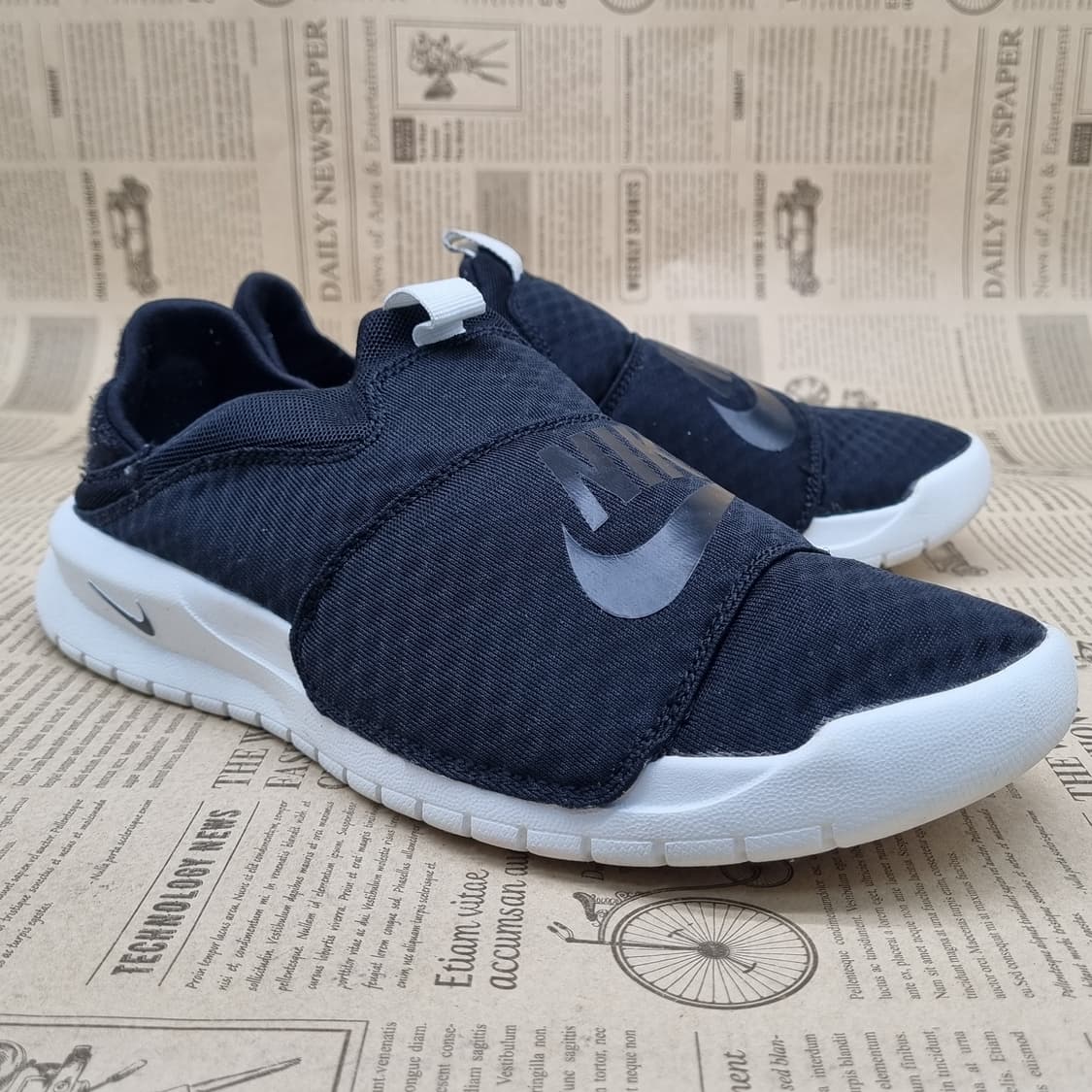 나이키 베나시 남성슬립온 260 상품이미지1