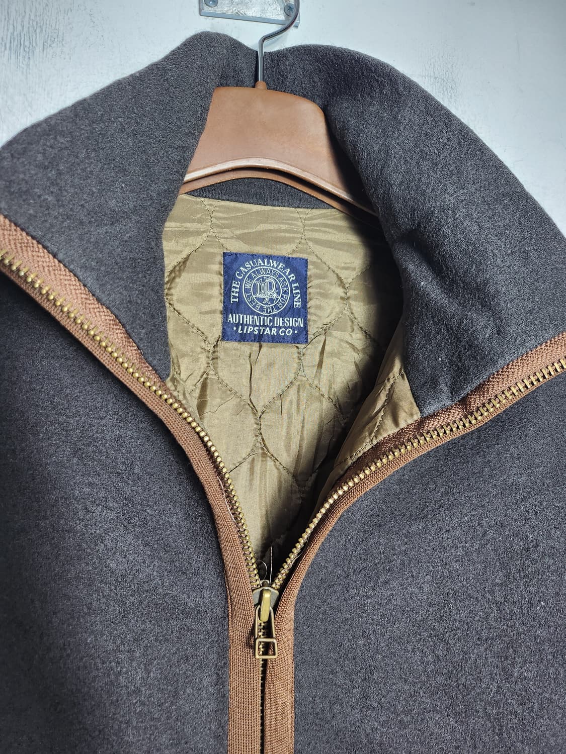 립스타 퀄팅 안감 울 자켓 상품이미지3