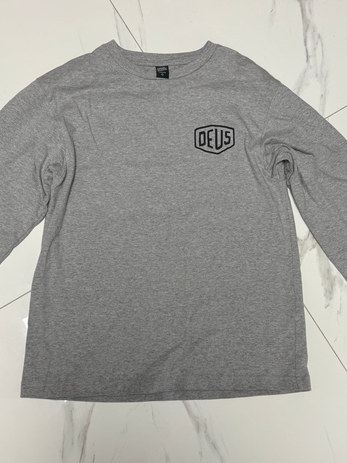 데우스 엑스 마키나 서울 컬리지 롱슬리브 티셔츠 상품이미지2