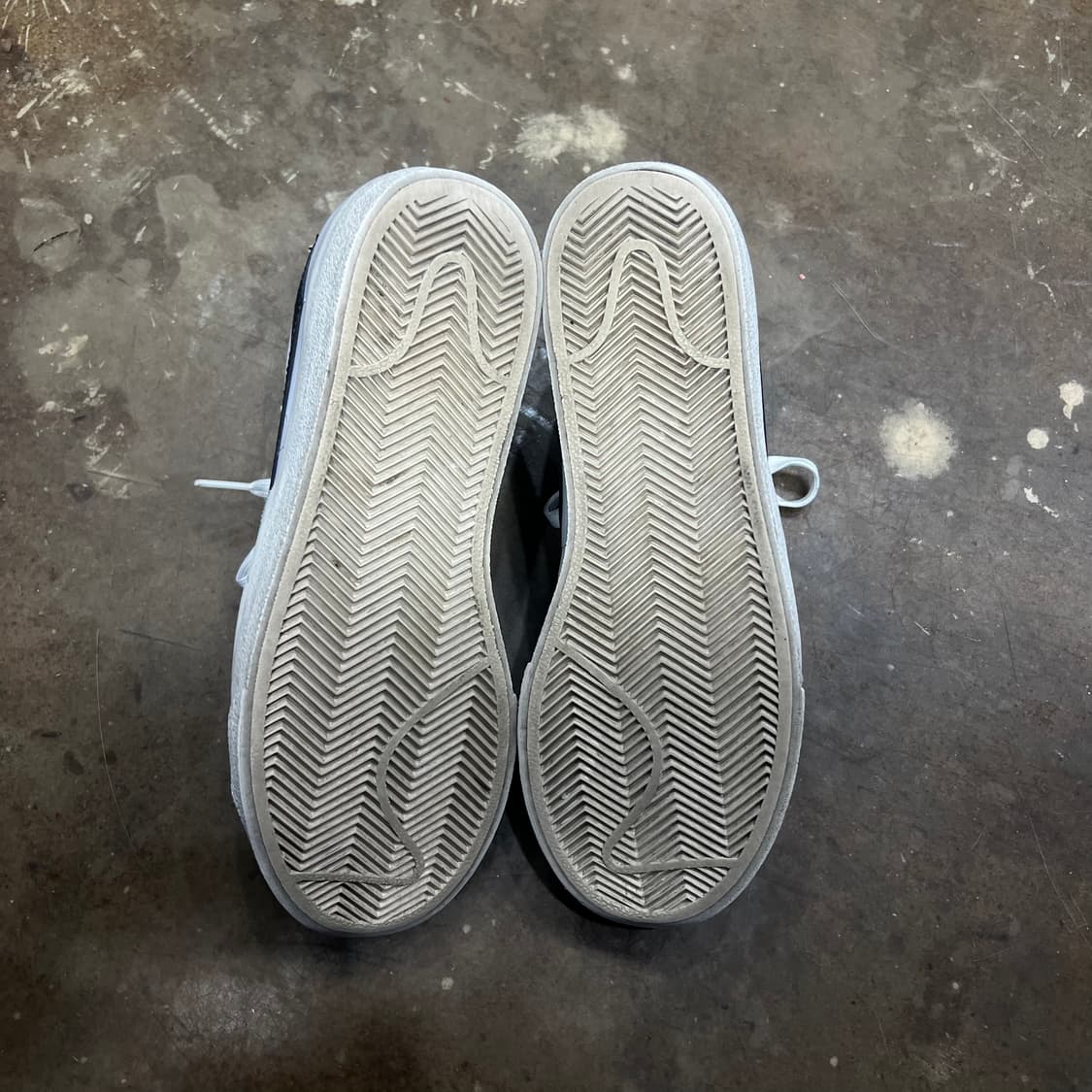 235) 나이키 블레이저 로우 흰검 스니커 상품이미지6