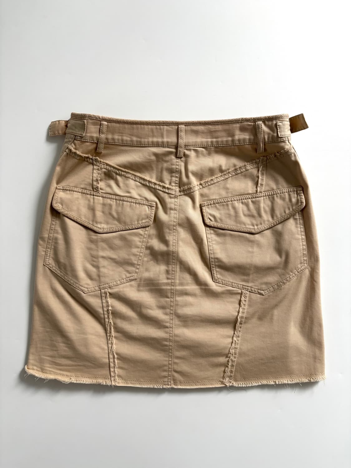 Burberry 버버리 블루라벨 베이지 컬러 지퍼 미니 스커트  상품이미지8