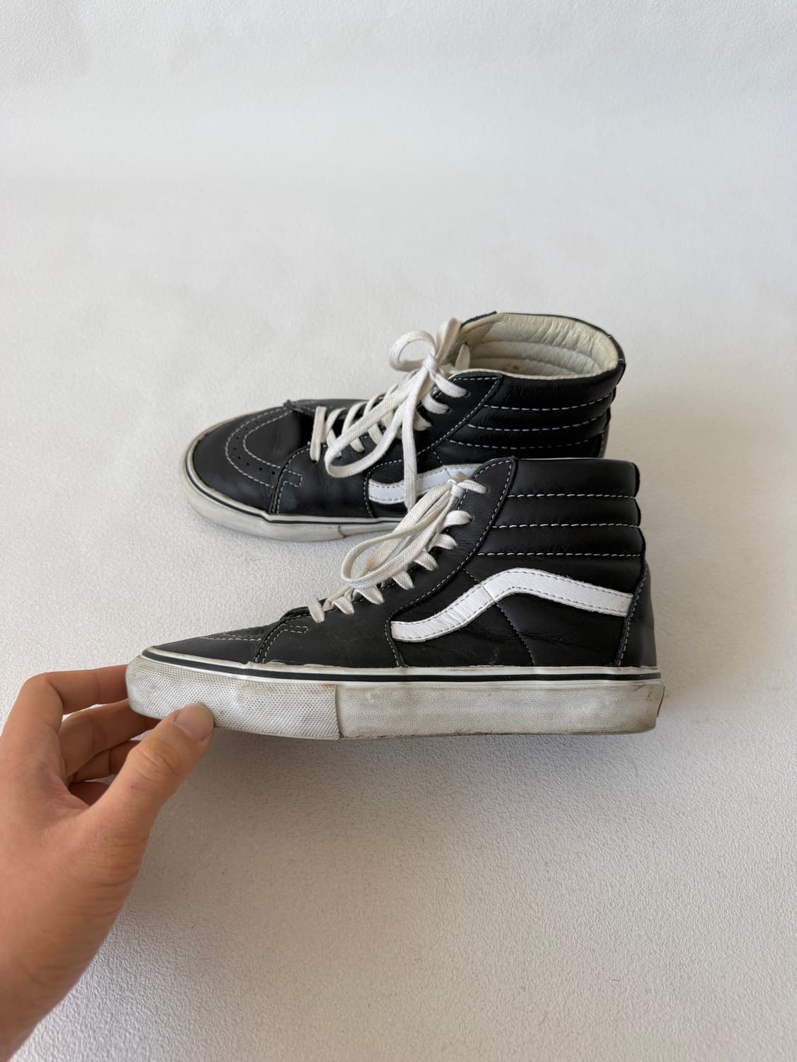 [US5.5, 225]반스(VANS) 레더 스케이트하이 상품이미지1