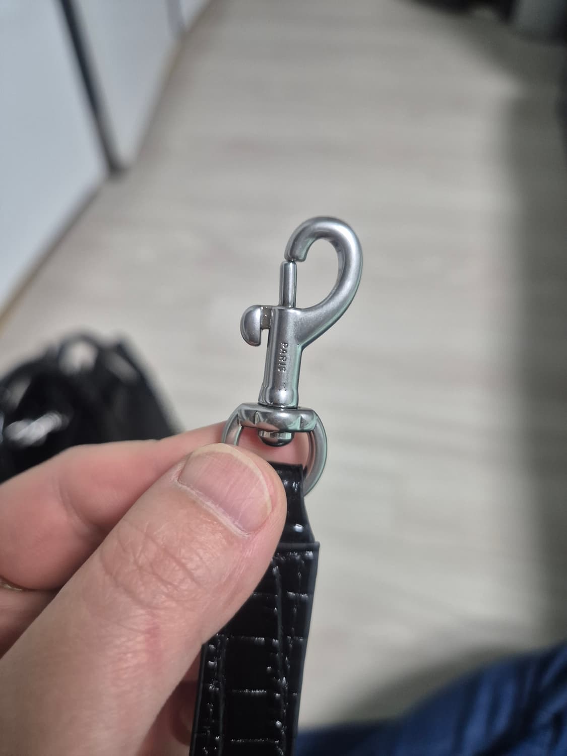 생로랑 삭드쥬르 나노 크로크다일 상품이미지5