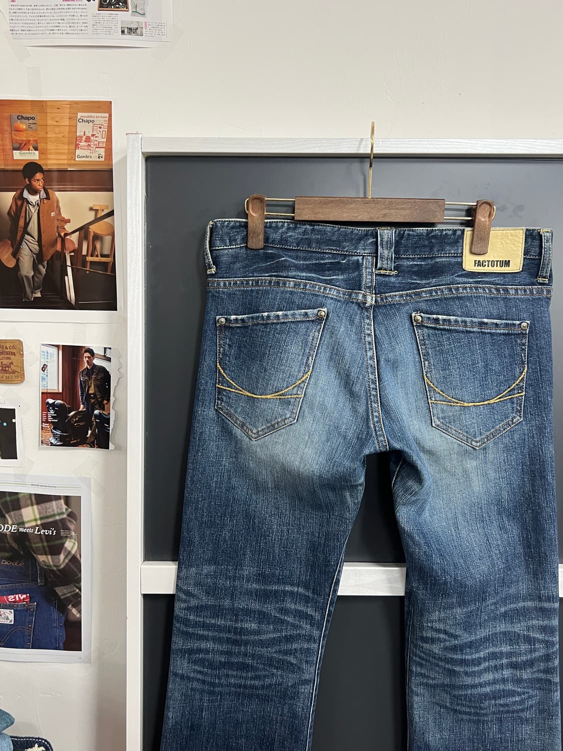 Factotum 팩토튬 젠더리스 나팔핏 부츠컷 데님 팬츠 상품이미지2