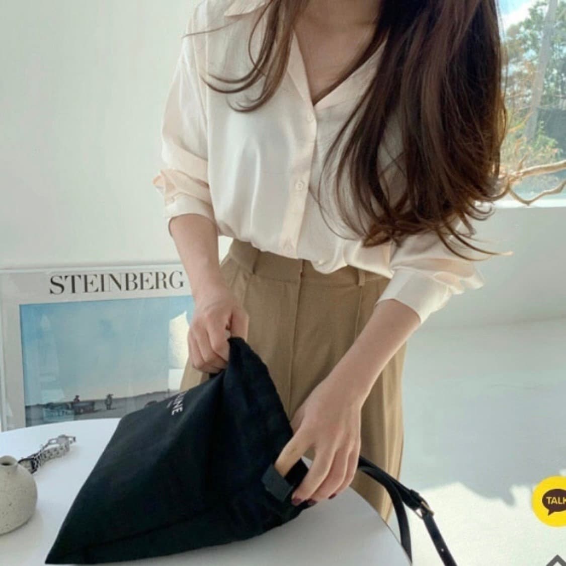 오어데이즈 실키 블라우스 페일피치 상품이미지3
