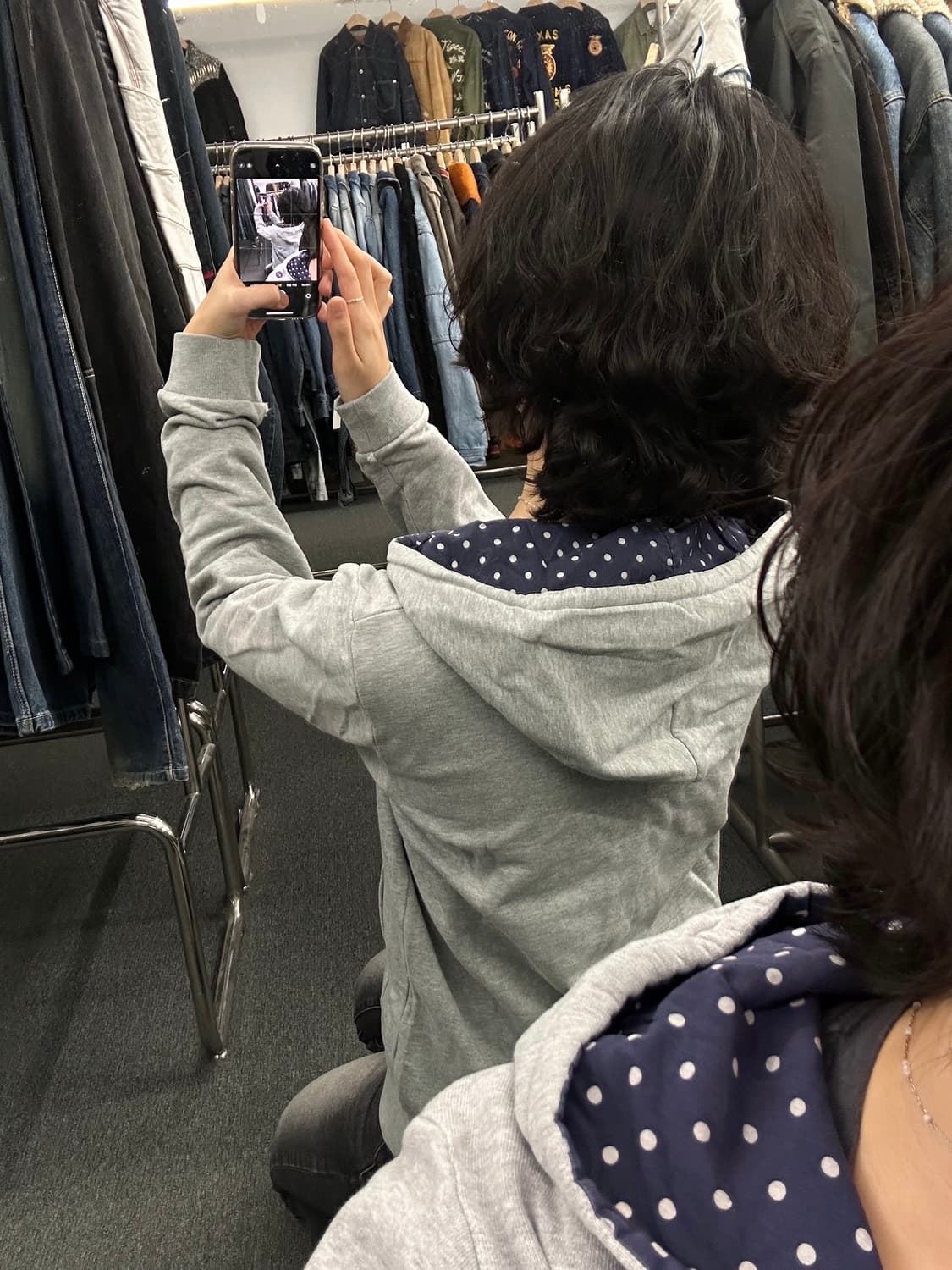 M)Beams 후드 도트패턴 그레이 후드집업 상품이미지2