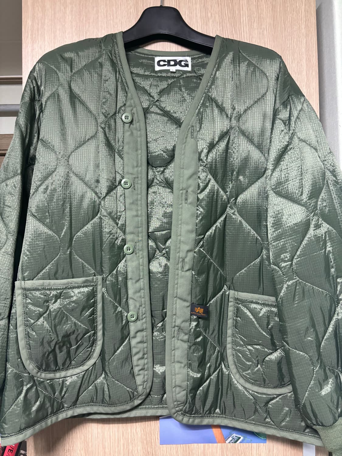 [L]꼼데가르송 CDG 알파 퀄팅자켓 상품이미지2