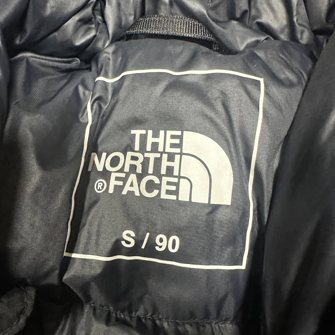 ✨ (바배) 노스페이스 에코 다운 블랙 패딩  상품이미지3