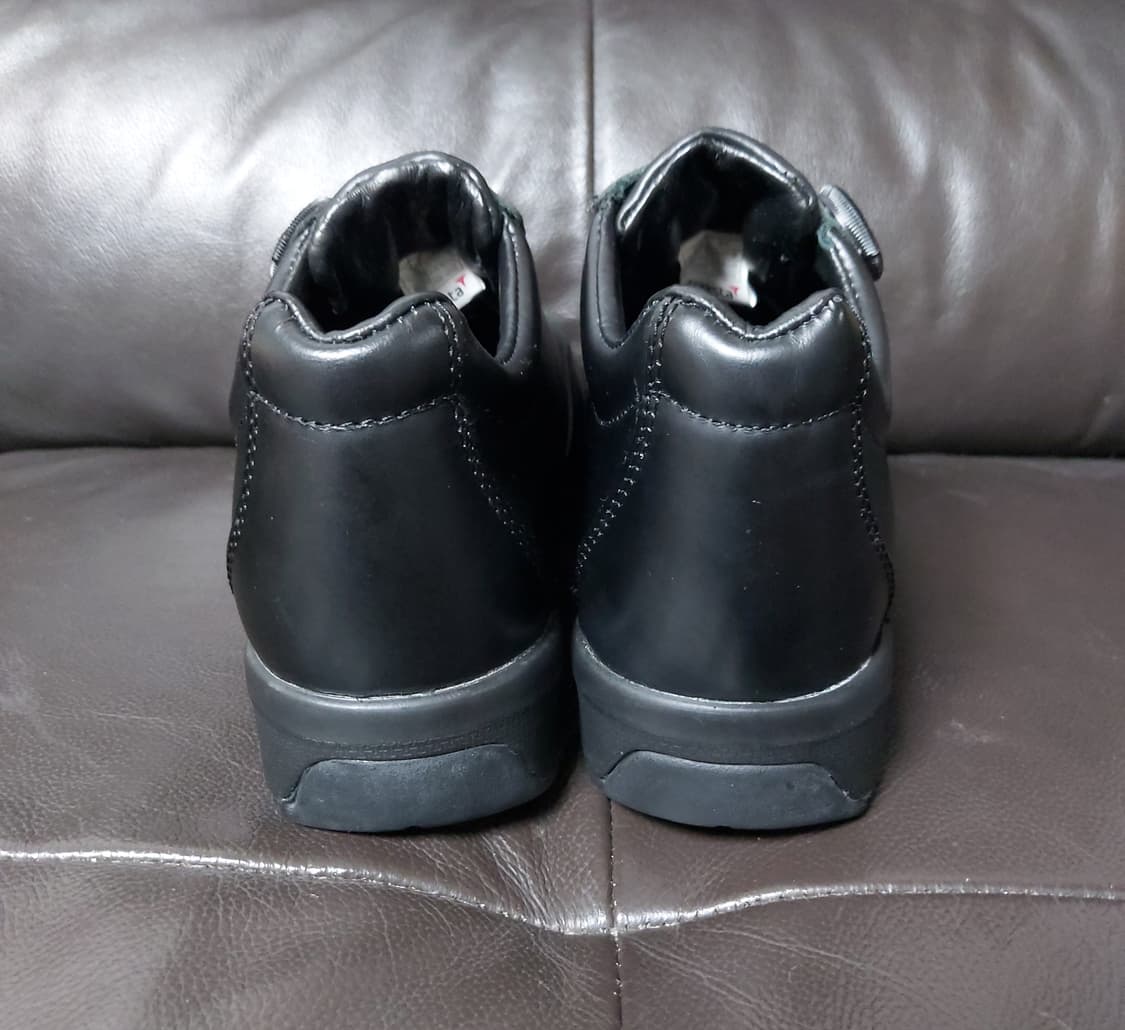 트렉스타 남성 소가죽 보아시스템 컴포트화 (250mm)

 상품이미지5