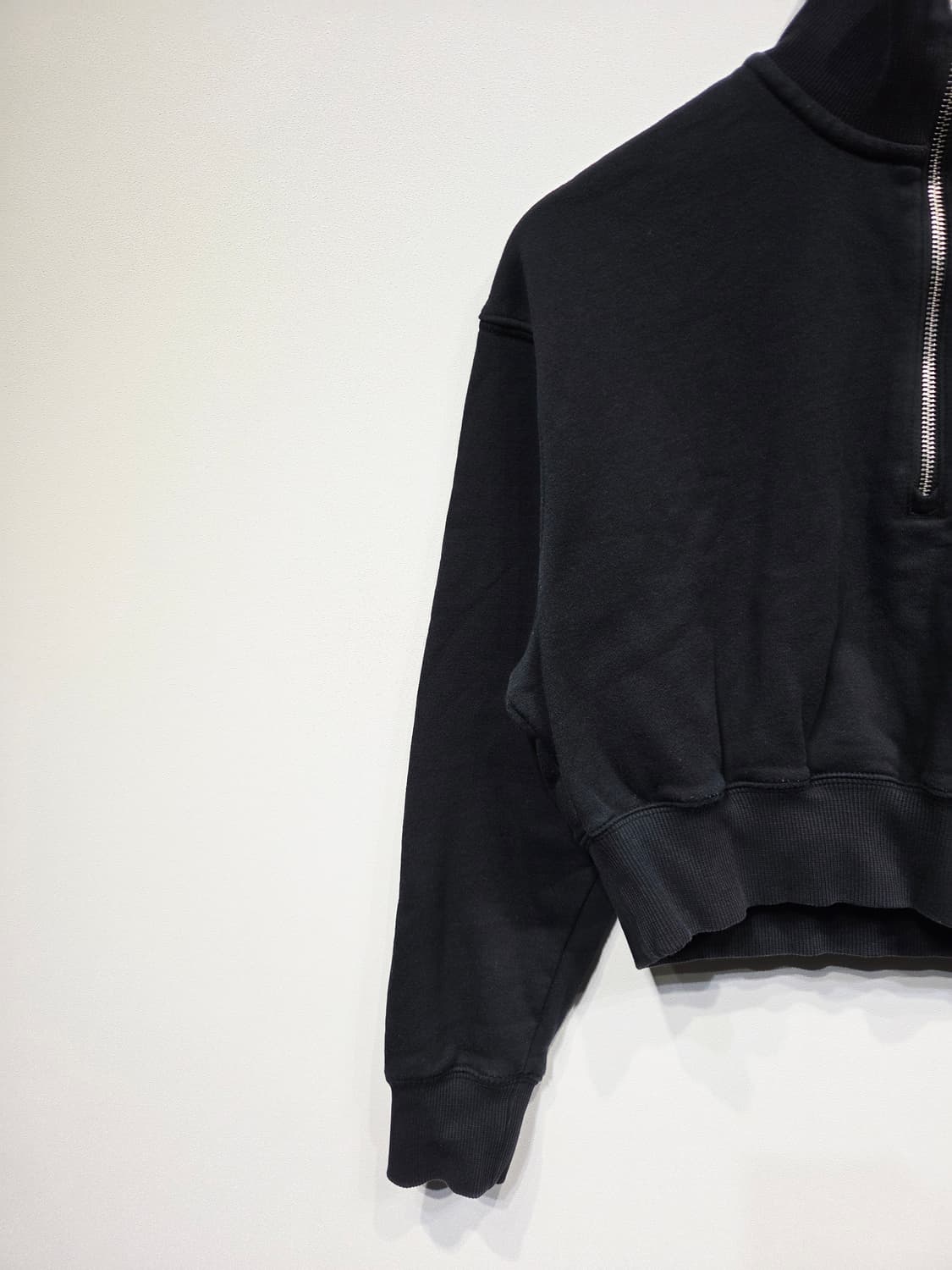 나이키 블랙 하프집업 크롭 맨투맨_S 상품이미지3