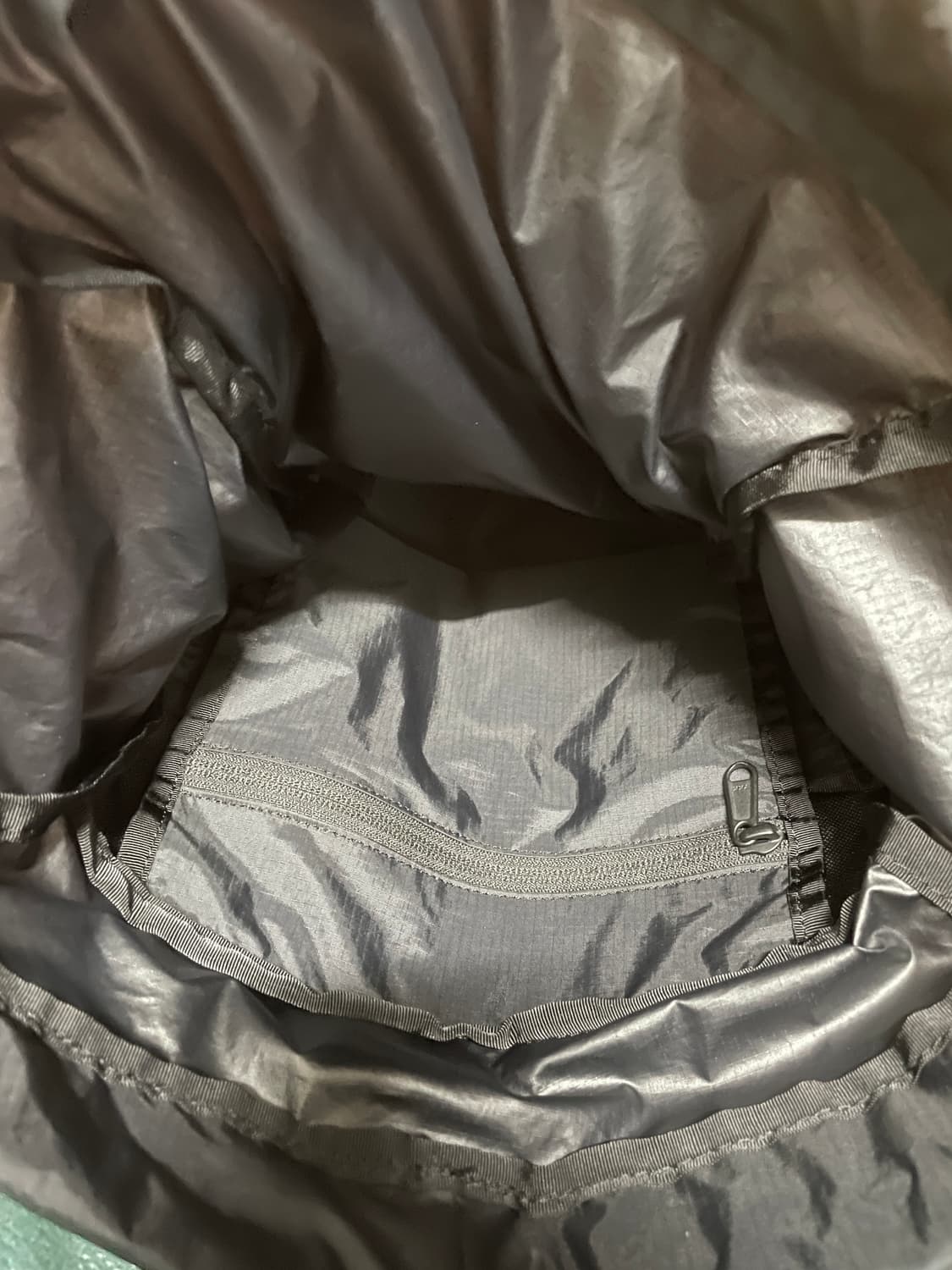 마운틴로버 타르시어 22 430g 경량배낭 상품이미지8