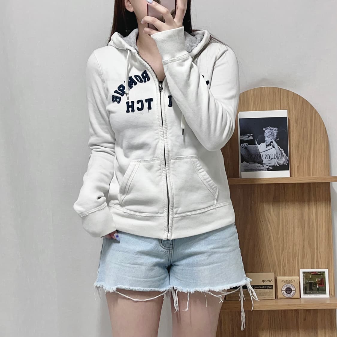 [정품] 아베크롬비 아이보리 아플리케 기모 후집 [ M ] 상품이미지2