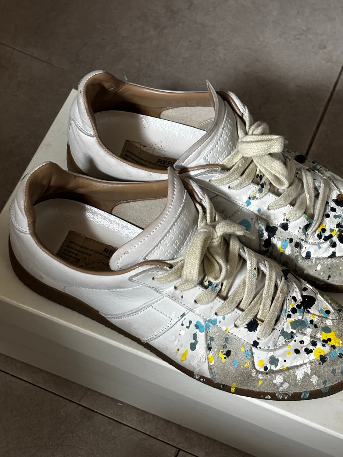 메종 마르지엘라 스니커즈 페인팅 37.5 상품이미지1