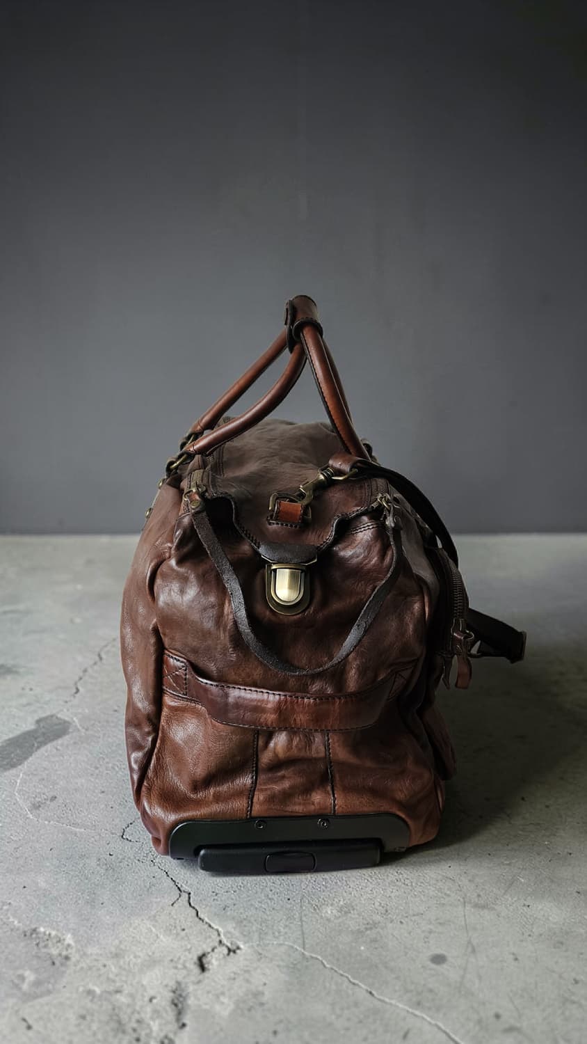 이태리 캄포마찌 가죽 보스턴백 여행가방 캐리어 상품이미지5