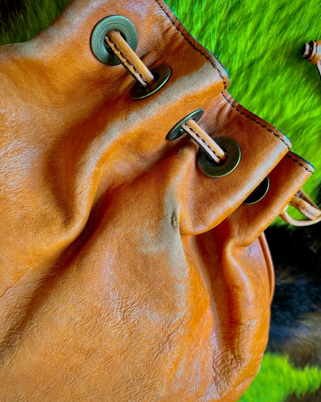 REAL MIND Japan Cowhide Old Sling Bag 상품이미지8