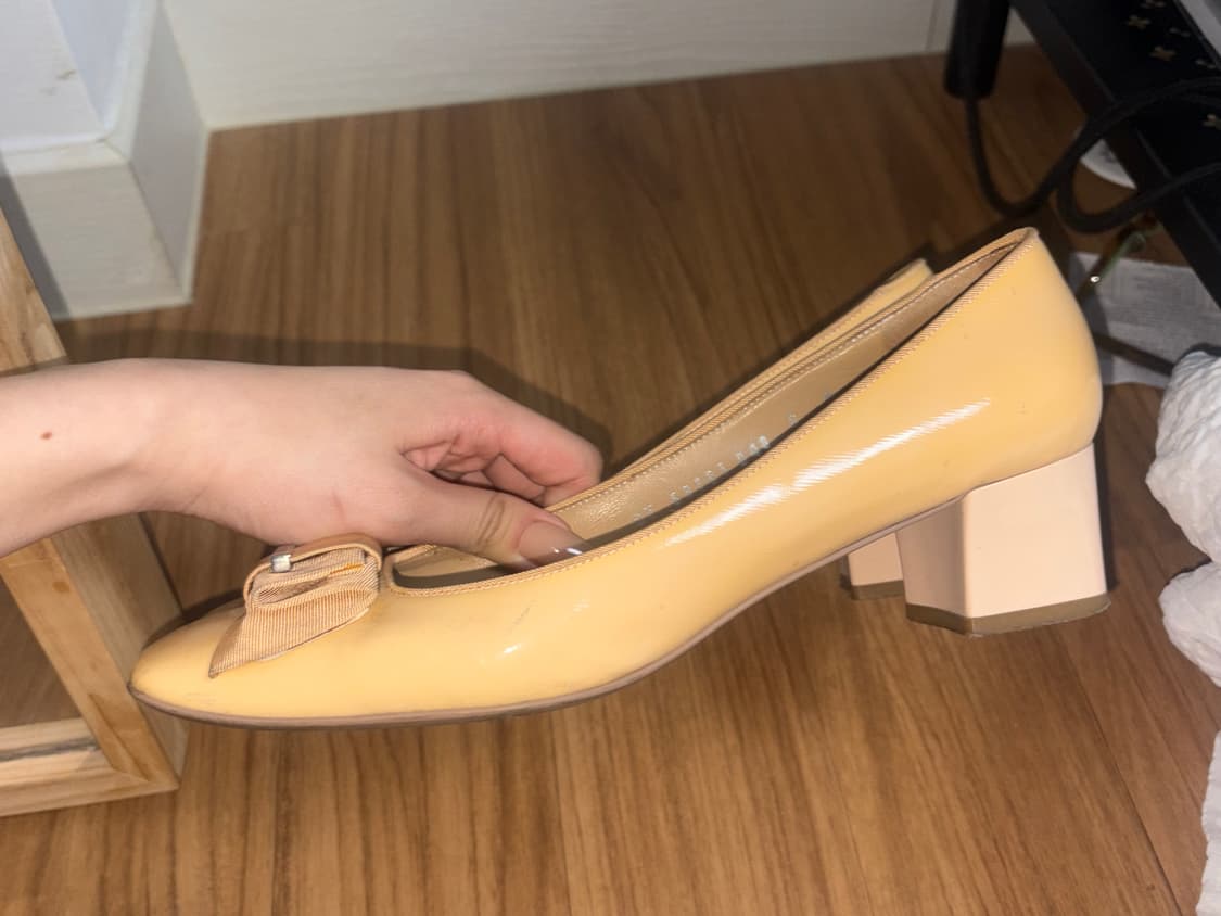 페라가모 펌프스 240 상품이미지3