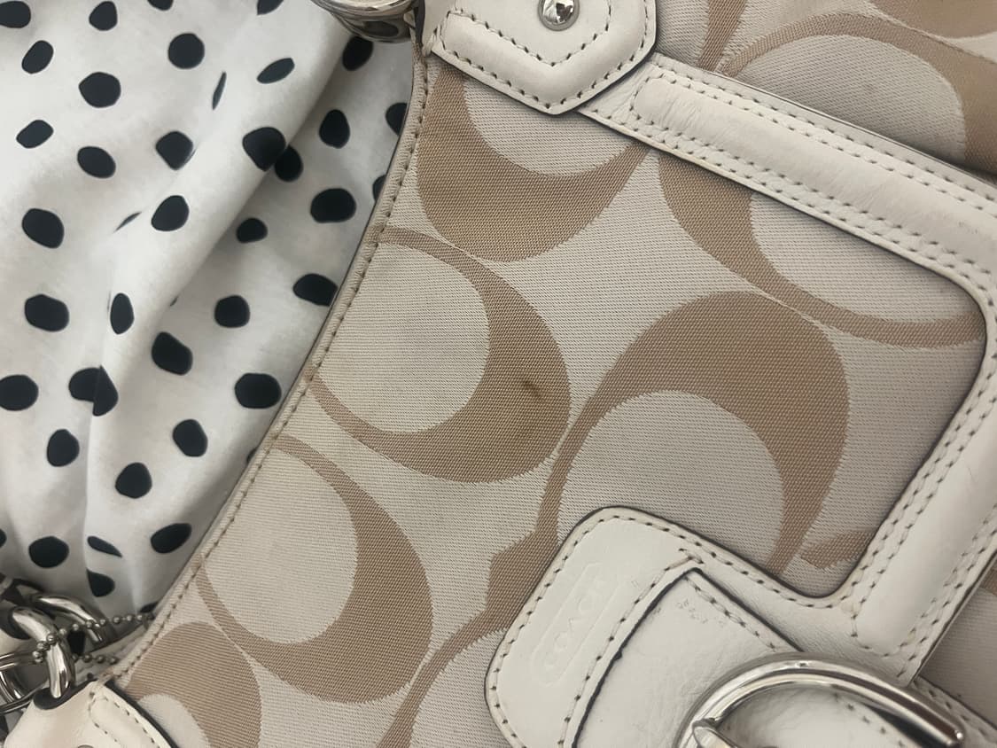 코치 숄더백 상품이미지2