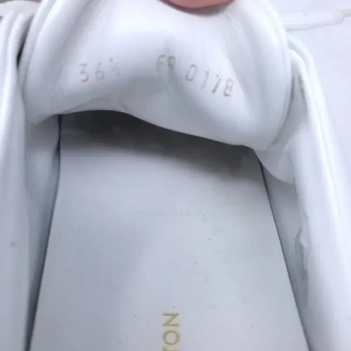 루이비통 프론트로우 운동화 스니커즈 36 정품 상품이미지7