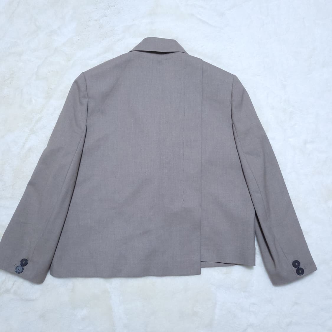 씨씨클럽 여성 크롭자켓 55 0404  뽀샤샤 상품이미지2