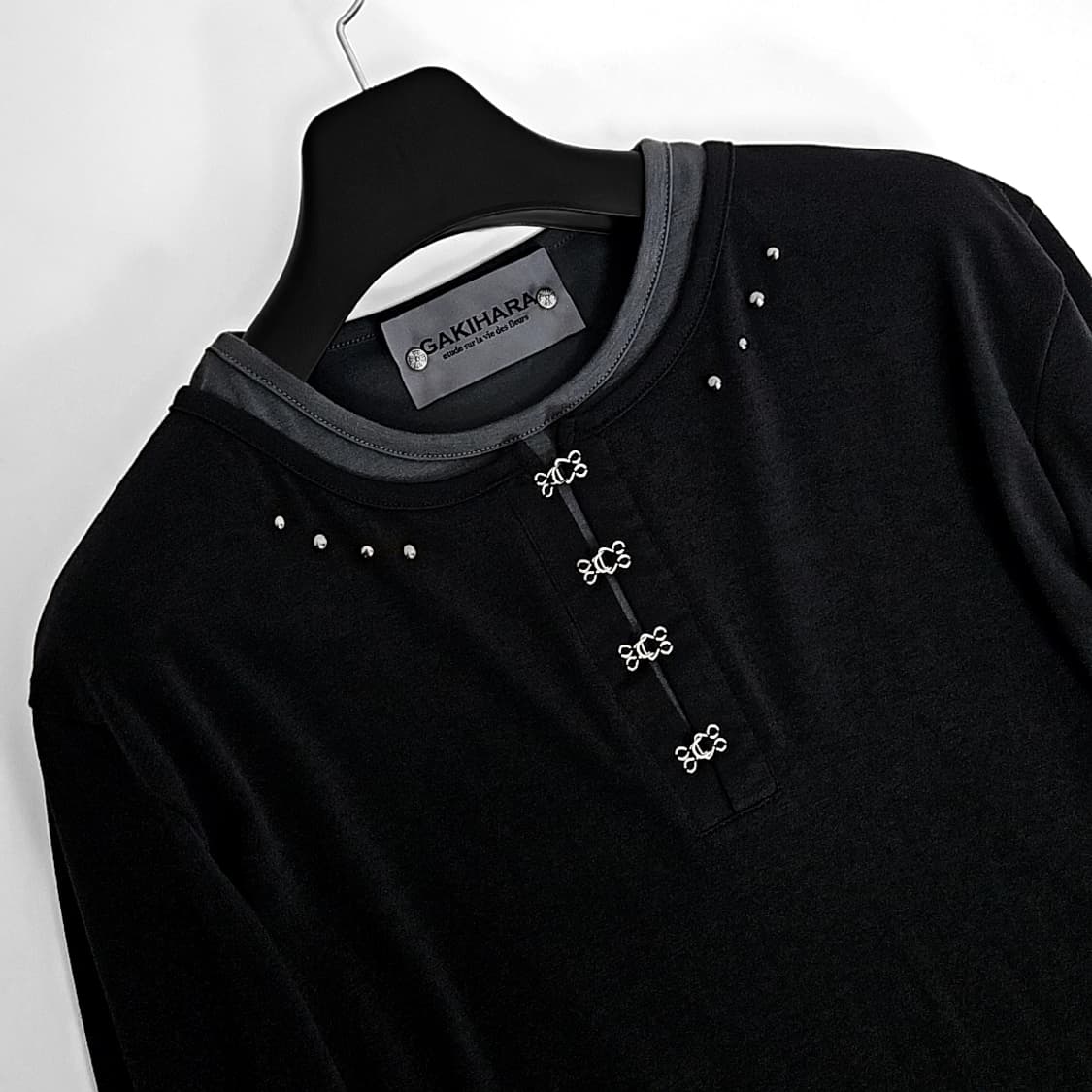 Koga 이브 레이어드 헨리넥 롱 슬리브스 (black) 상품이미지5