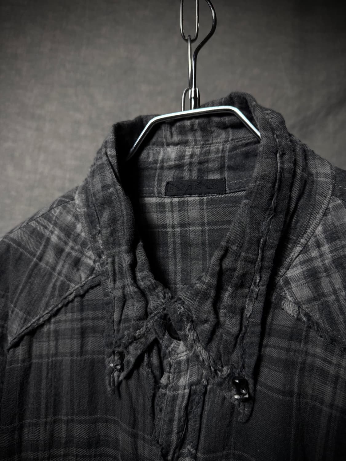 KMRii Distressed Plaid Long Shirt  상품이미지6