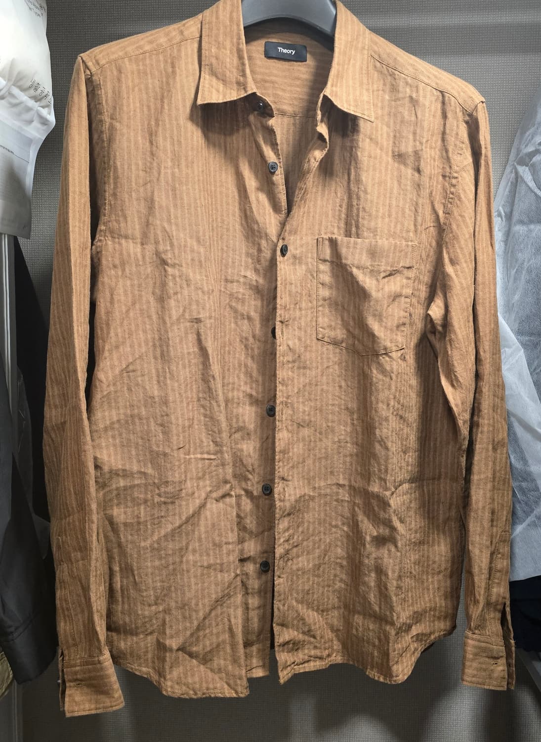 새제품]띠어리 어빙 린넨 셔츠 / L / 딥 타바코 상품이미지2