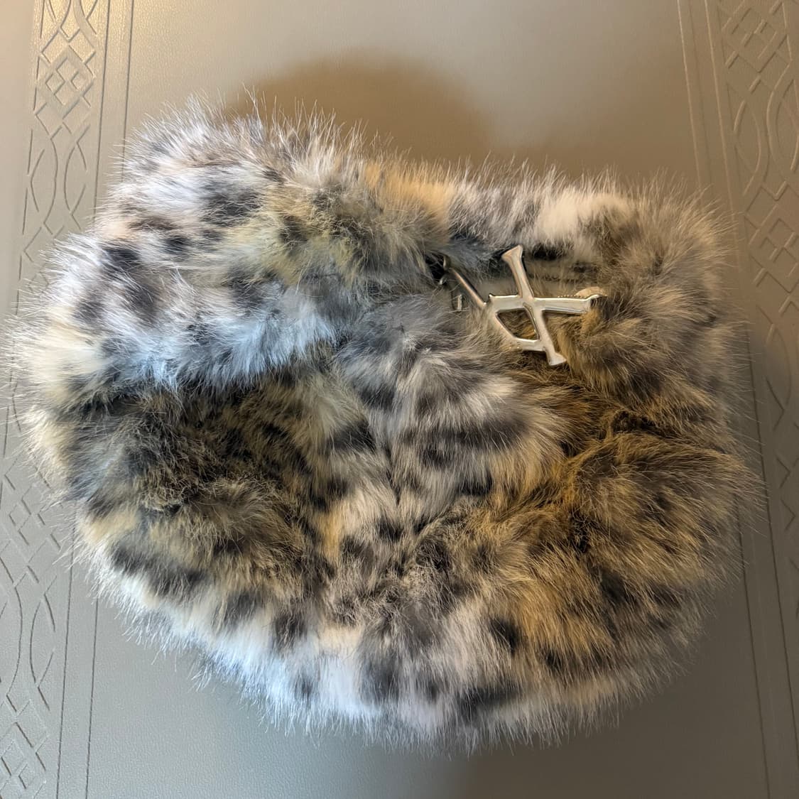 1xblue 레오파드 퍼 숄더백 상품이미지2