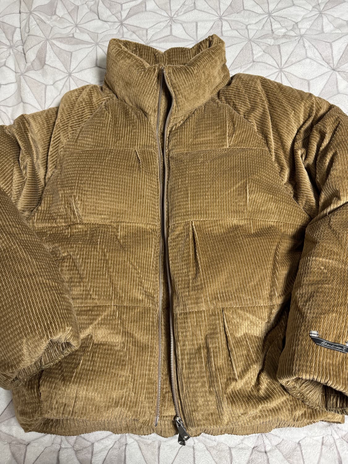 아더에러 라타 푸퍼 패딩 XL 베이지 상품이미지1