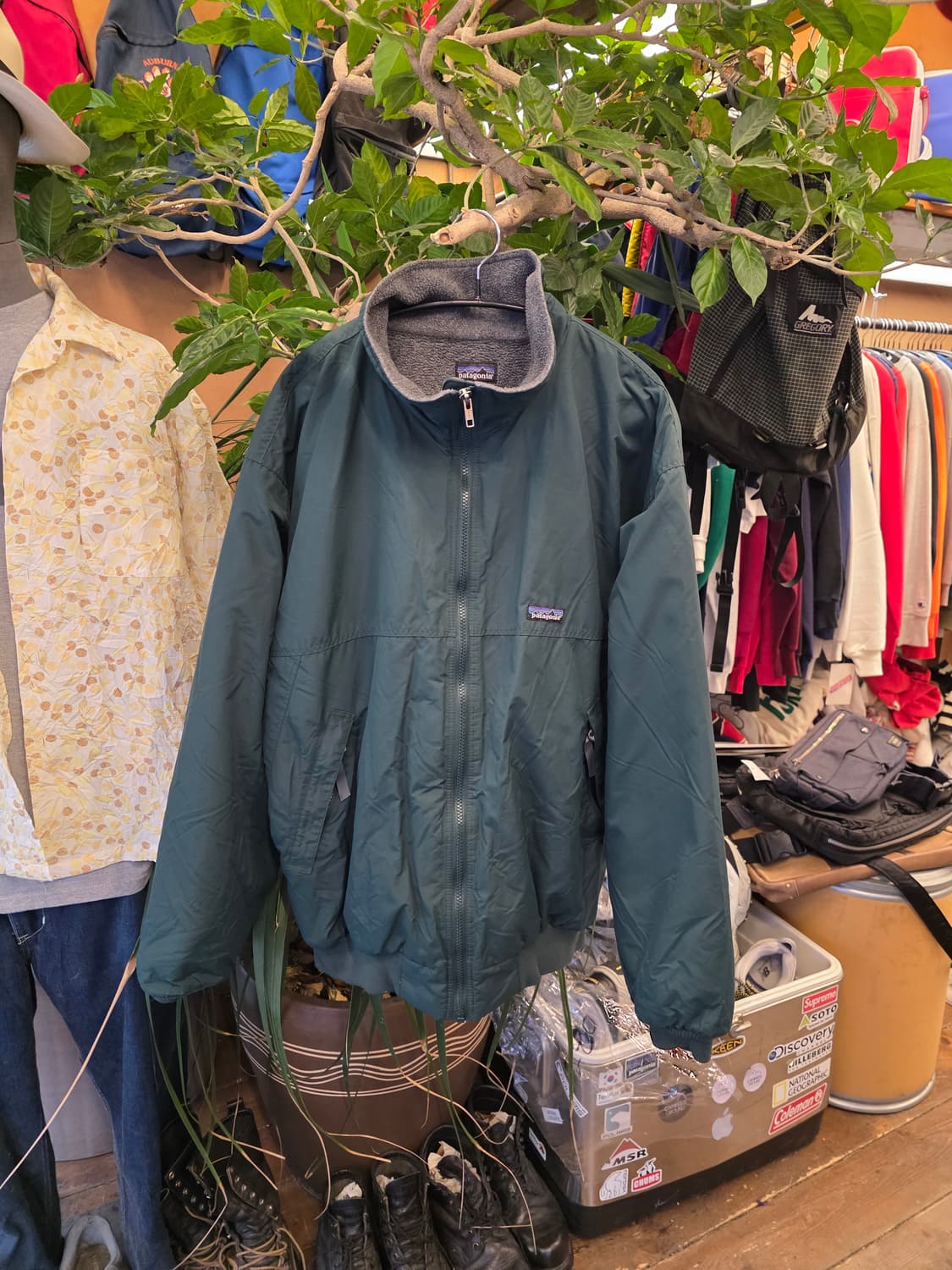 Z-513 파타고니아 신칠라 쉘드 봄버 자켓  상품이미지1