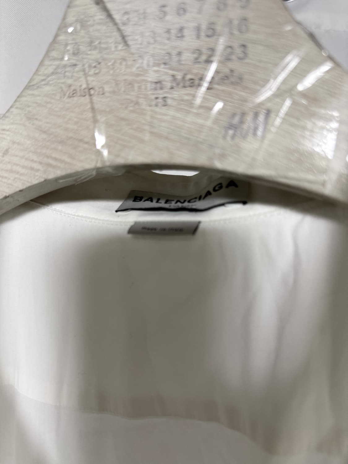 발렌시아가 15s 클래식 스트레이트 셔츠 상품이미지4