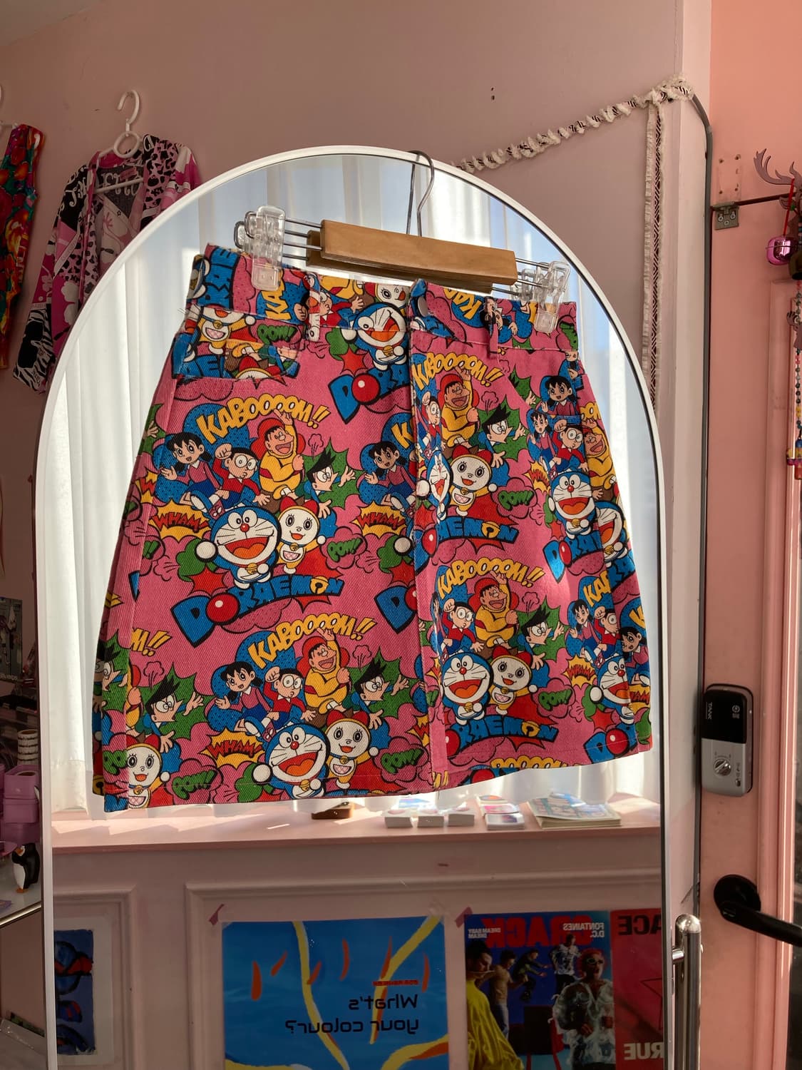 도라에몽 핑크 패턴 미니 스커트 상품이미지1