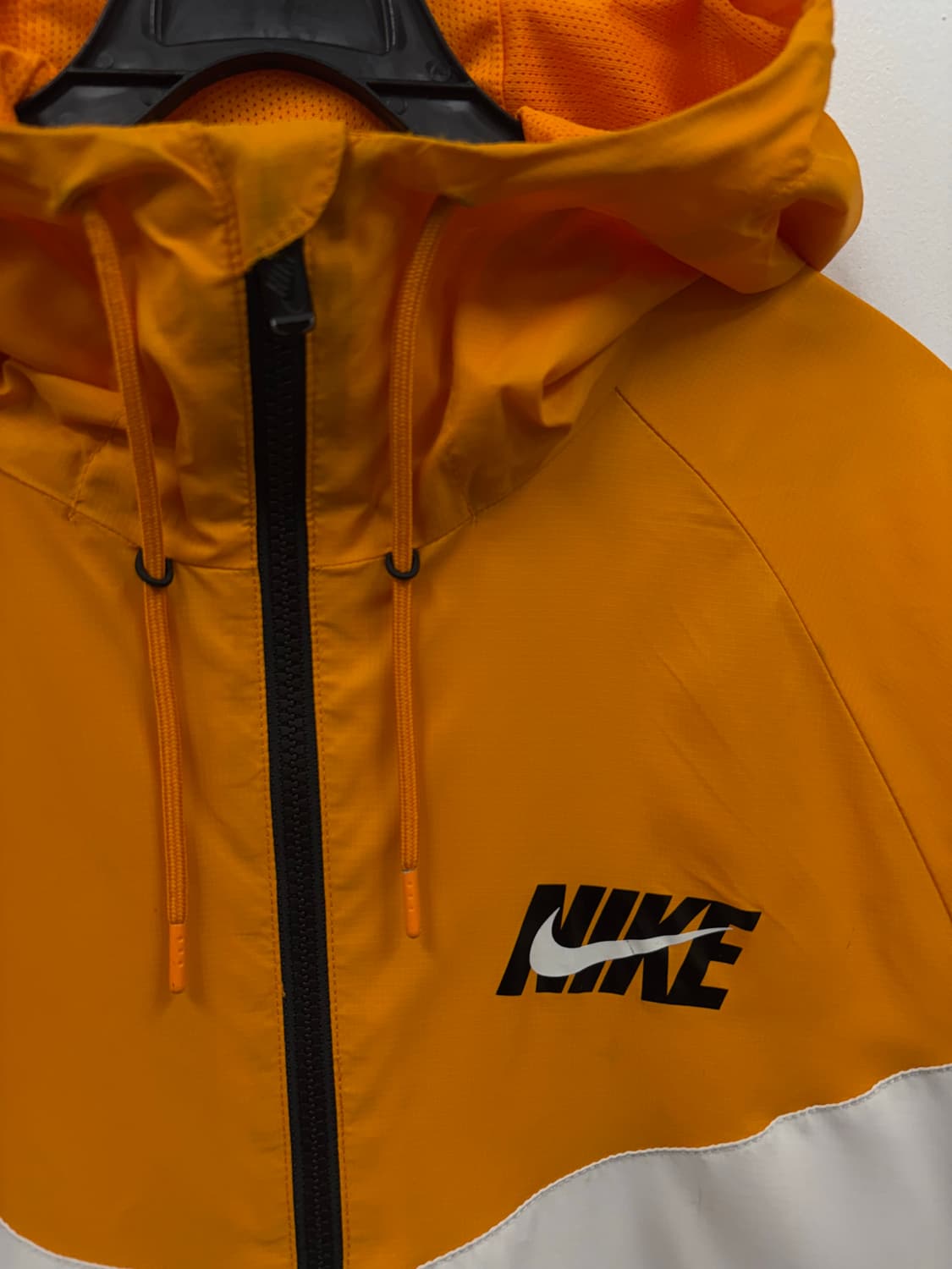 나이키 빅스우시 후드 바람막이  상품이미지3