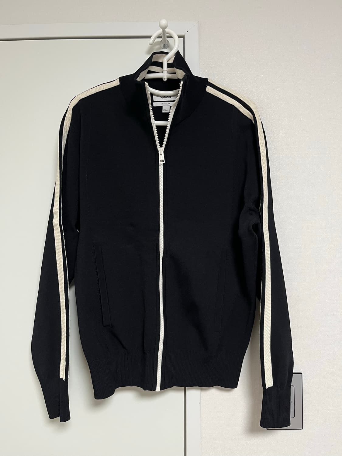 코스 니트 트랙자켓 블랙 S 상품이미지1