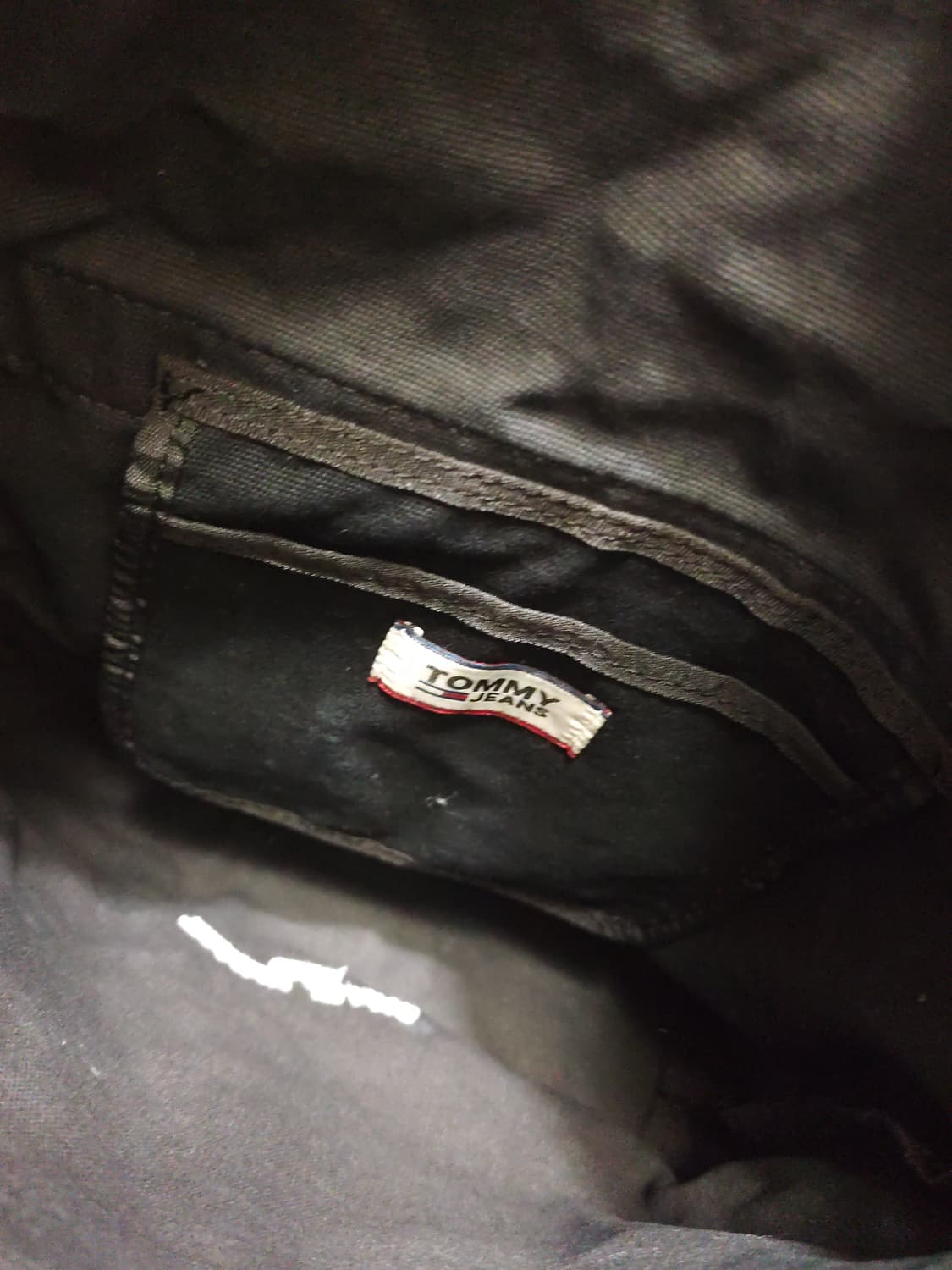 타미진스 블랙 크로스백 코튼 플랩 로고 엠브로이드 상품이미지6