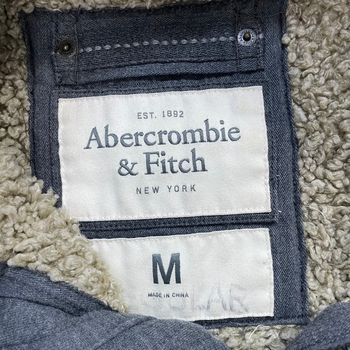 아베크롬비 울프죠 퍼 후드집업 그레이 상품이미지4