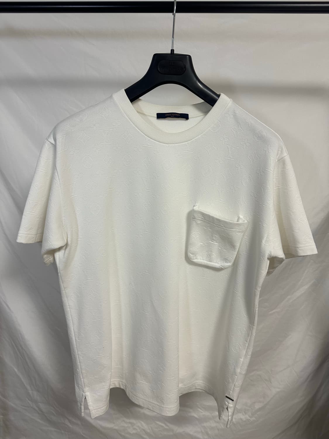 루이비통 모노그램 3D 포켓 반팔 (M) 상품이미지1