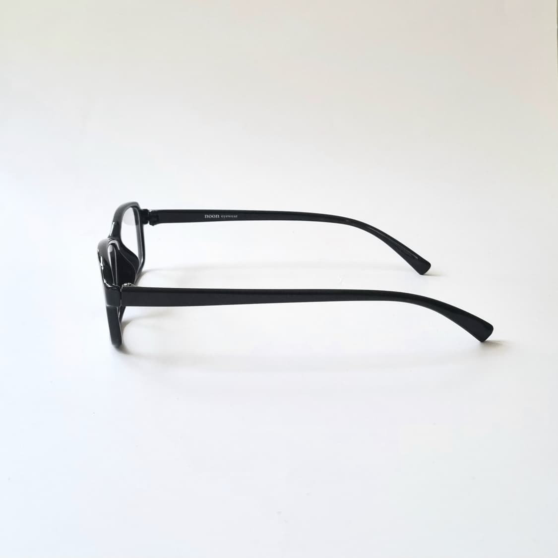 데드스탁 얼굴형을 살려주는 완벽한 밸런스의 긱시크 안경테  808 상품이미지4