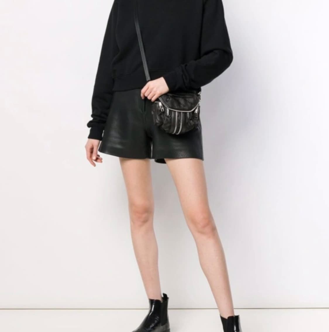 알렉산더왕 마이크로 백 상품이미지3