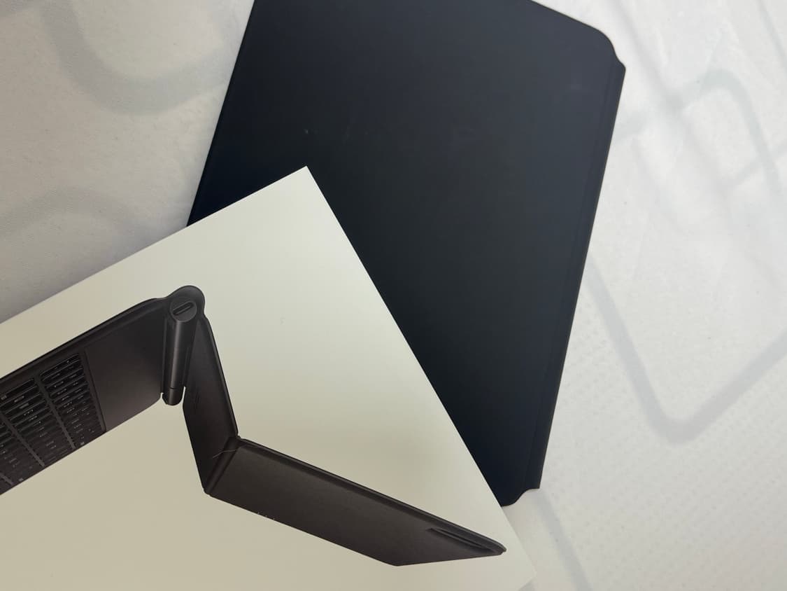 애플 아이패드 블랙 매직키보드 11인치 풀박스 상품이미지4